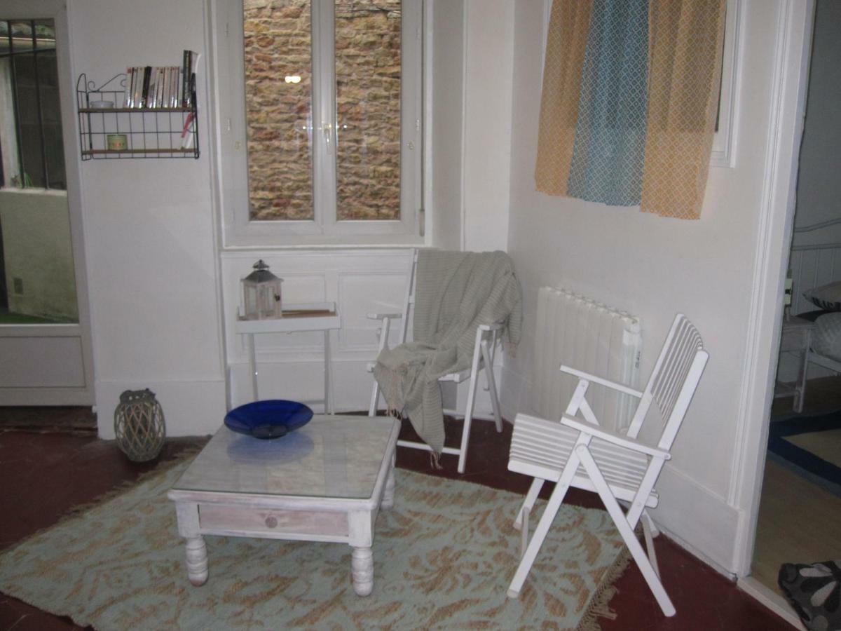 Gite De La Madeleine 80 M2 Турню Екстер'єр фото