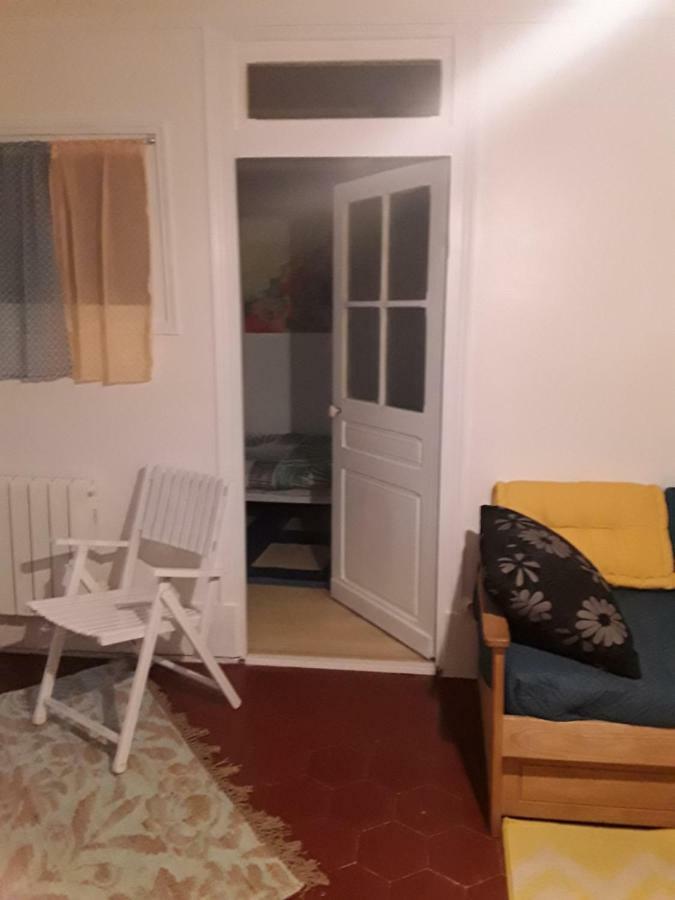 Gite De La Madeleine 80 M2 Турню Екстер'єр фото