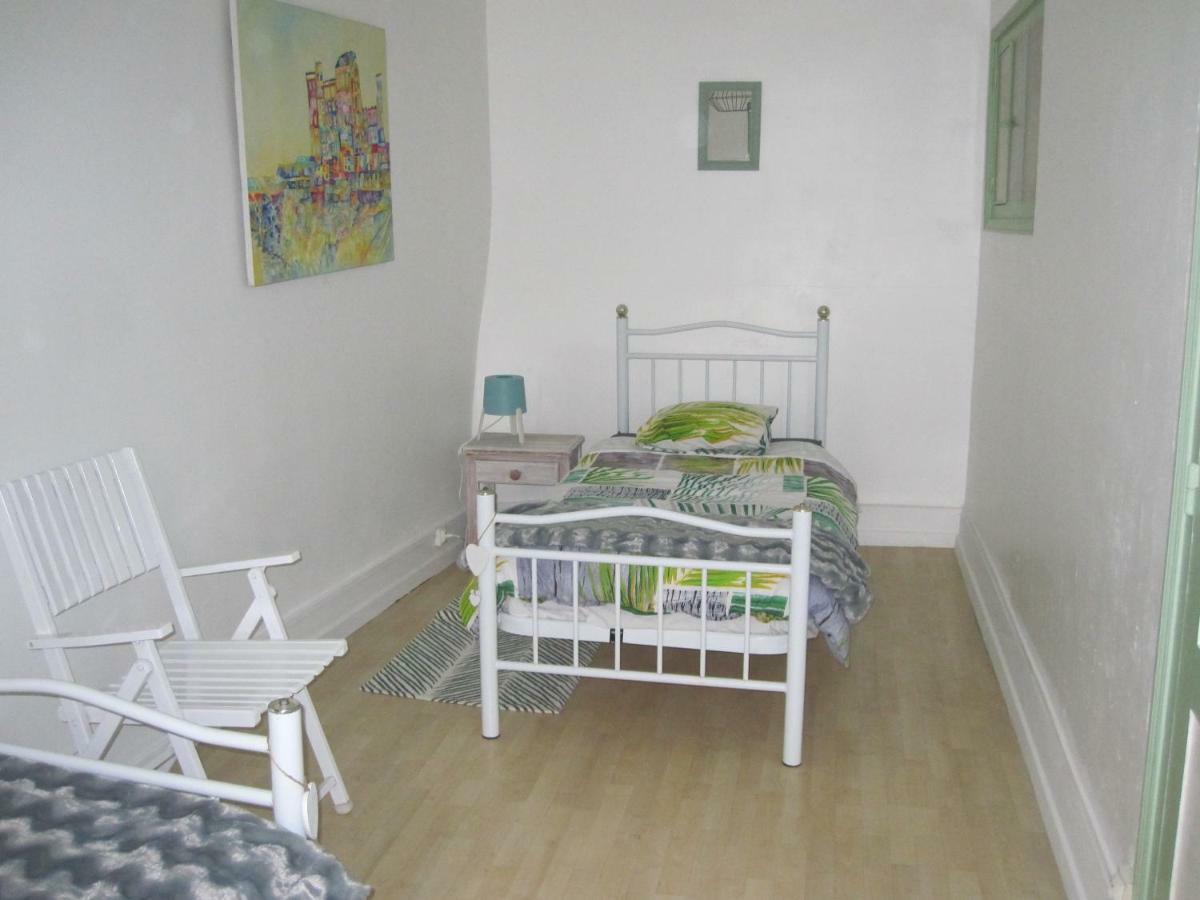 Gite De La Madeleine 80 M2 Турню Екстер'єр фото
