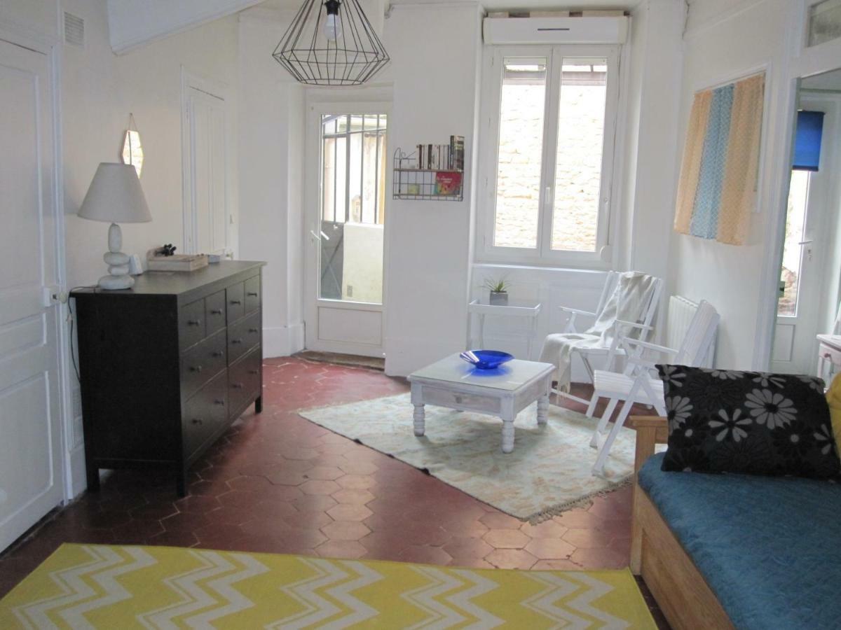 Gite De La Madeleine 80 M2 Турню Екстер'єр фото